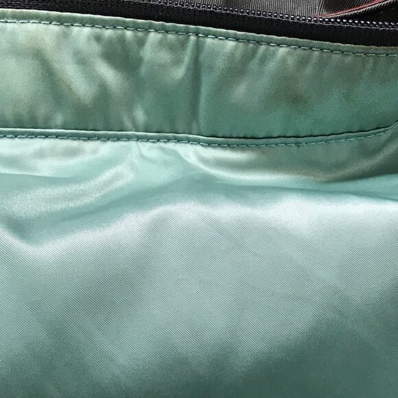 Highway Satchel Purse Tote Bag Large Approximately 18" by 14" Nylon Gray, Red - Picture 8 of 12